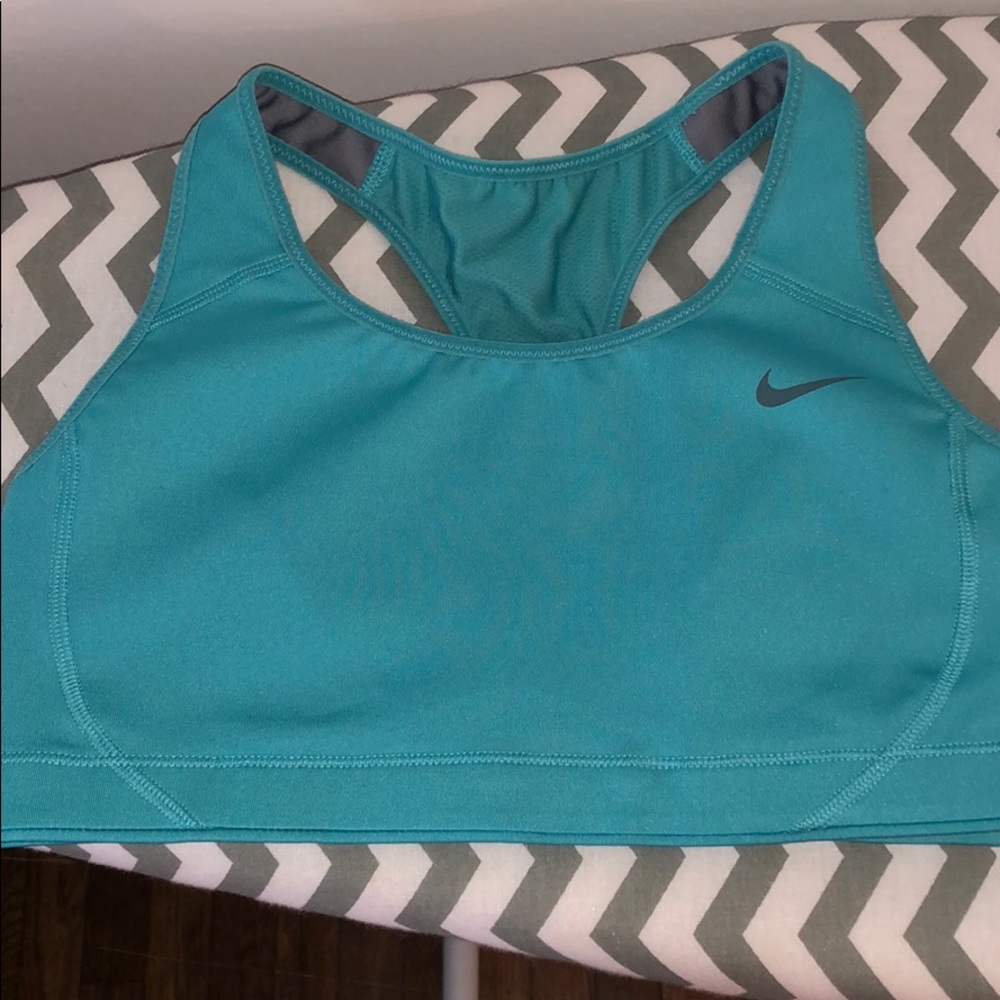 Nike size M only worn once or twice like new
